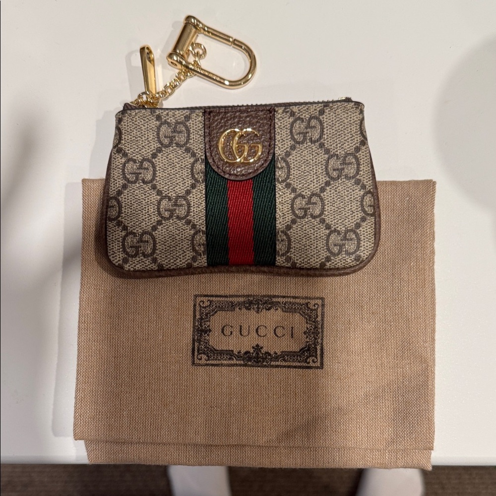 Card/key pouch